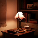 BLUSHEN | Klassische Blumenlampe