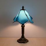 BLUERIS | Klassische Lampe mit Blütenblatt-Schirm